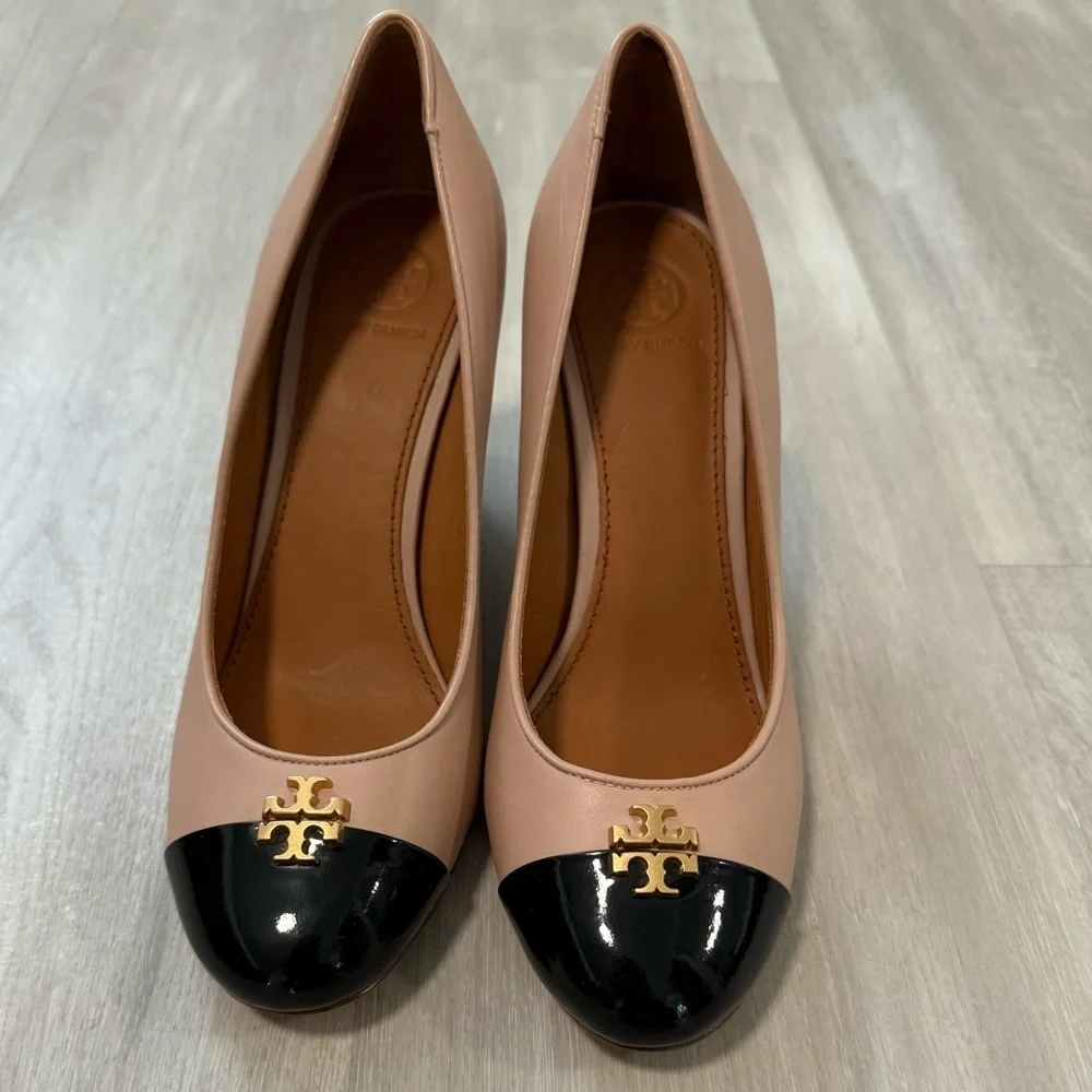 Tory Burch Black and Tan Wedge Shoes pumps Sz 8 M